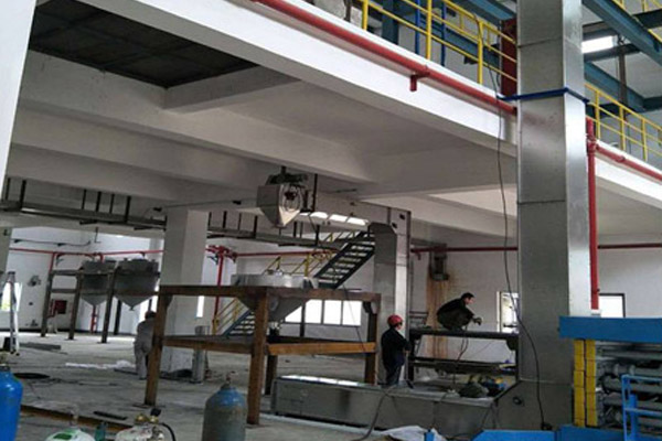 多点出料斗式提升机